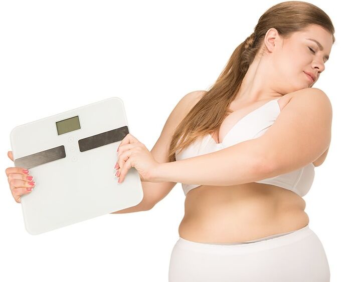 Kövér lány, mielőtt bevenné a Keto Diet kapszulákat